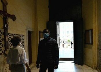 Una Chiesa umile per un’umanità provata