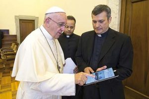 Cardinale Ruiz Papa Francesco