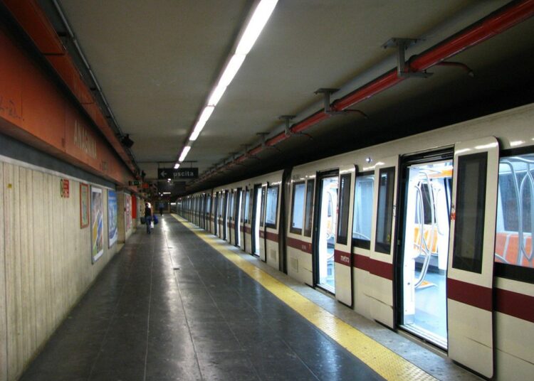 A Roma da lunedì 4 luglio la Metro A chiude alle 21