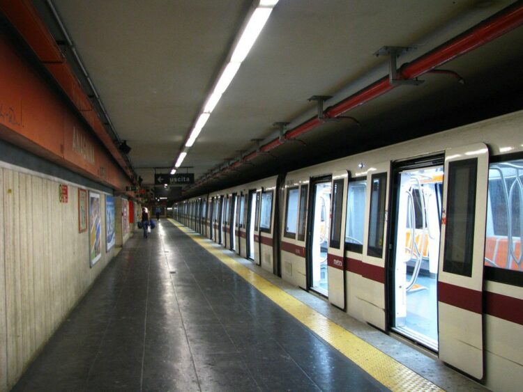 A Roma da lunedì 4 luglio la Metro A chiude alle 21