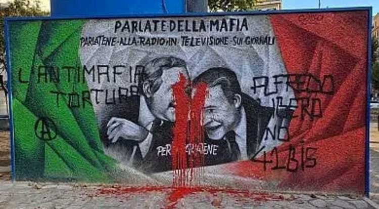Vandalizzato il murale di Falcone e Borsellino a piazza Bologna