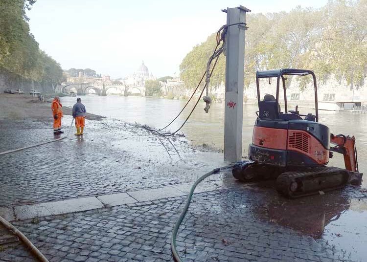 Manutenzione banchine e argini del Tevere, stanziati 2 milioni di euro