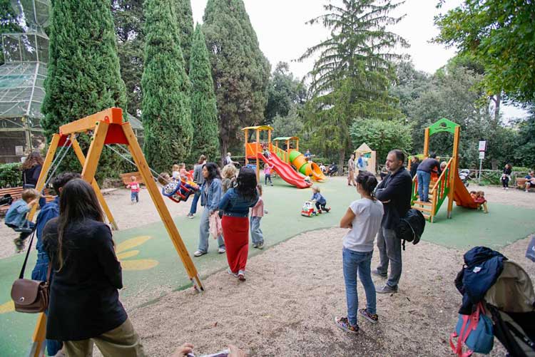Villa Sciarra, inaugurata una nuova area giochi