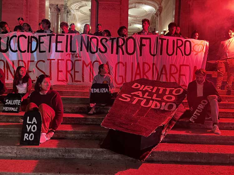 Roma studenti università protesta UDU Rete degli studenti universitari carovita fuorisede