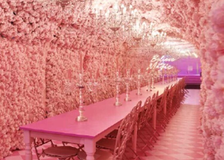 Un'installazione all'interno del Museum of Dreamers a Roma