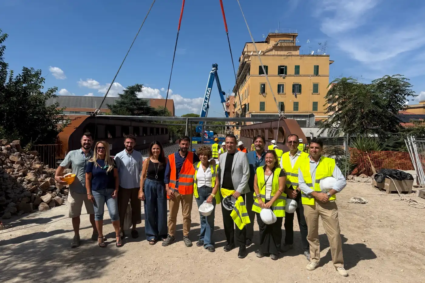 Ponte Giulio Rocco Roma, autorità presenti alla posa in opera