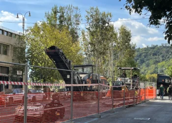 Ruspe via Guido Reni Roma cantiere ciclabile SOS protesta ottobre 2025