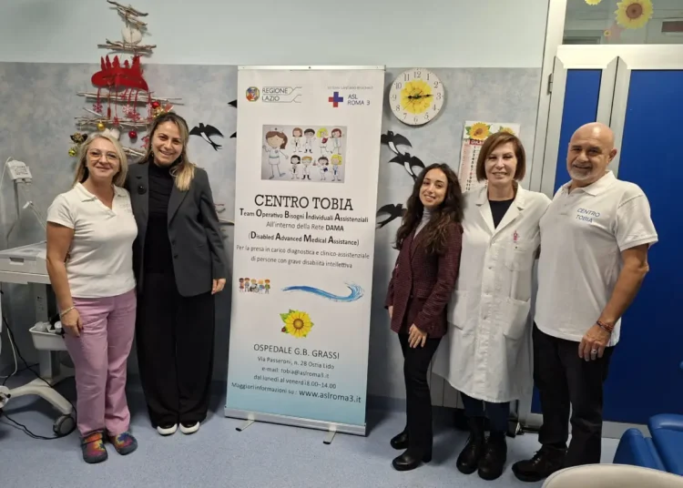 Un nuovo riunito odontoiatrico donato da Scopriamolautismo e dagli studenti del Campus Bio-Medico rafforza l’assistenza ai pazienti fragili al Centro TOBIA di Ostia