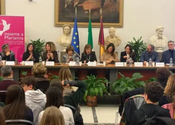 Roma contro bullismo cyberbullismo Campidoglio 250 studenti Giornata nazionale 7 febbraio"