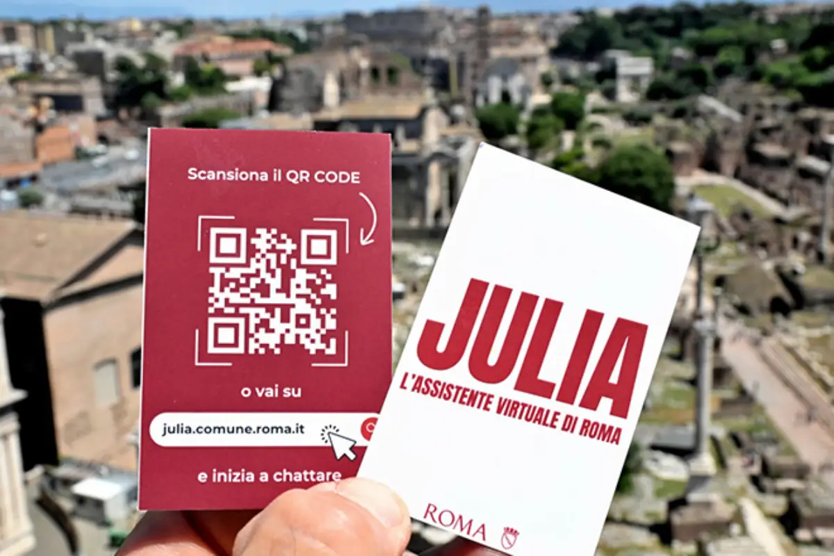 Julia 2.5 è la nuova assistente virtuale di Roma Capitale