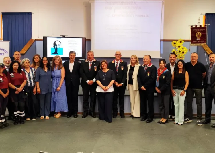 A Pomezia nasce l'idea di un tavolo permanente contro bullismo e cyberbullismo: la proposta dell'avv. Agnese raccoglie il consenso di sindaco e istituzioni locali