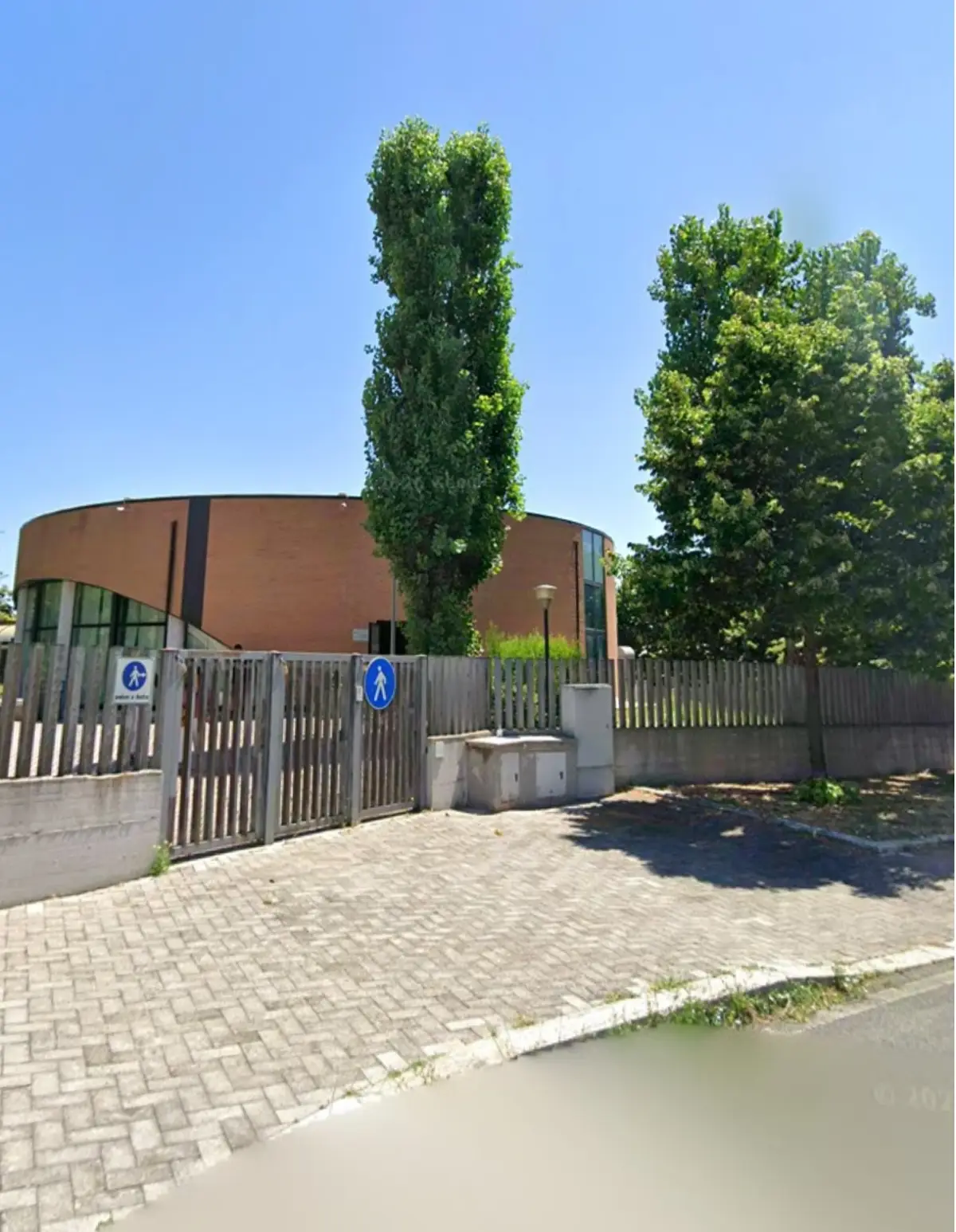 V Municipio nel caos: passa la mozione contro l'islamofobia tra insulti e cori